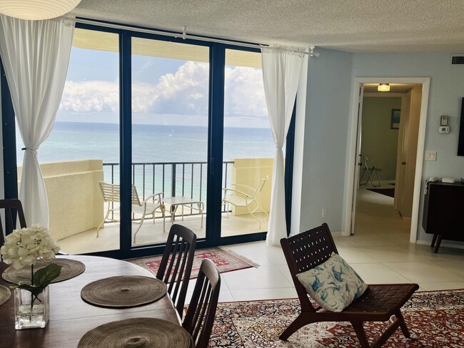 Building Photo - 2800 N Ocean Dr