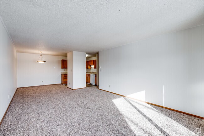 2 habitaciones, 2 baños - 1068 pies cuadrados - Sala de estar, comedor y cocina - Woodridge