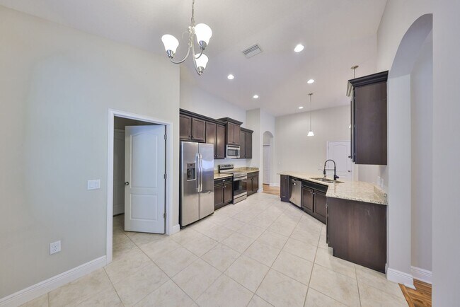 Building Photo - Beautiful Single-Family Home