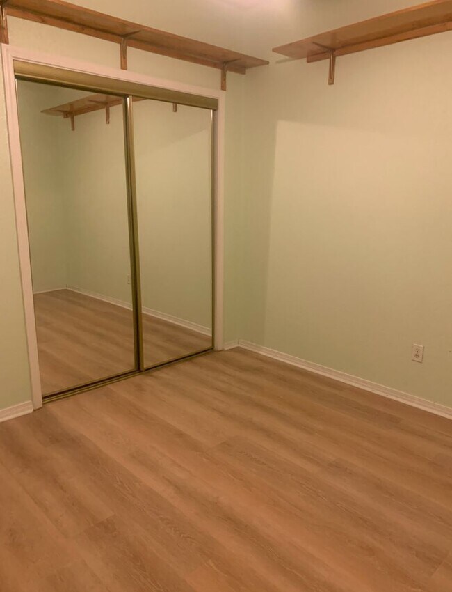 Foto del edificio - Nice clean home in desirable neighborhood