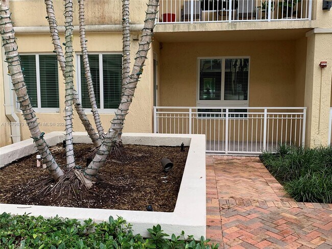 Building Photo - 7355 SW 89th St