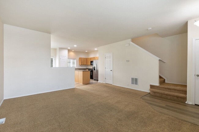 Building Photo - 7475 Countryside Grove