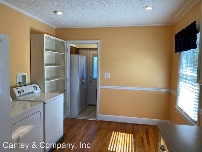 Foto del edificio - 3 br, 1 bath House - 3258 Harrison Rd.