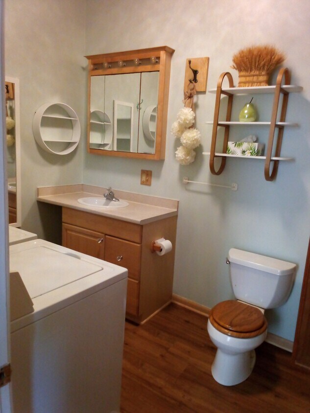 Foto principal - 505 Marcellus St