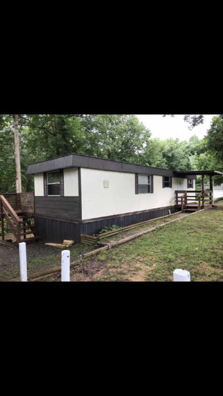 Building Photo - 609 Holbert Rd
