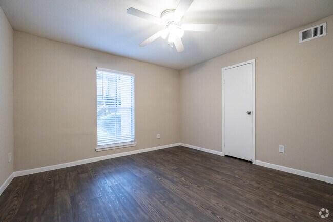 1 habitación, 1 baño - 712 pies cuadrados - Dormitorio - Altmonte