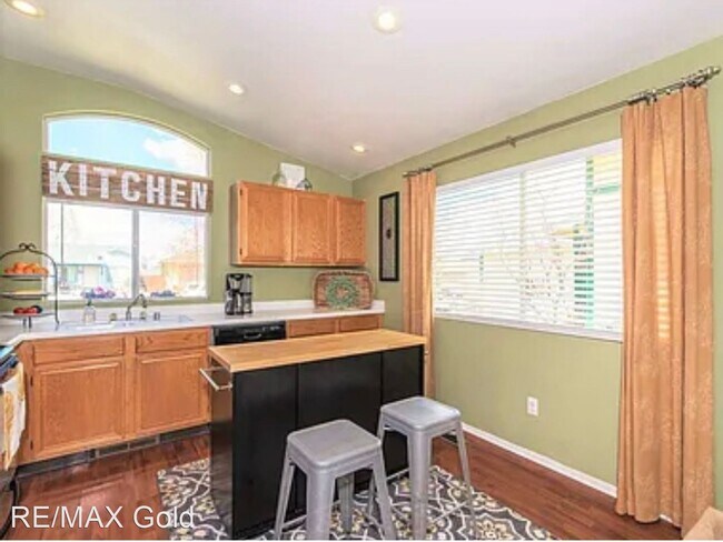 Foto del edificio - 4 br, 2 bath House - 8128 Anchor Point Drive