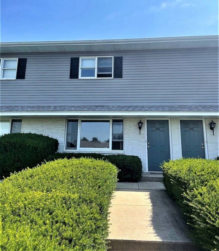 Foto principal - 139 Maytown Rd
