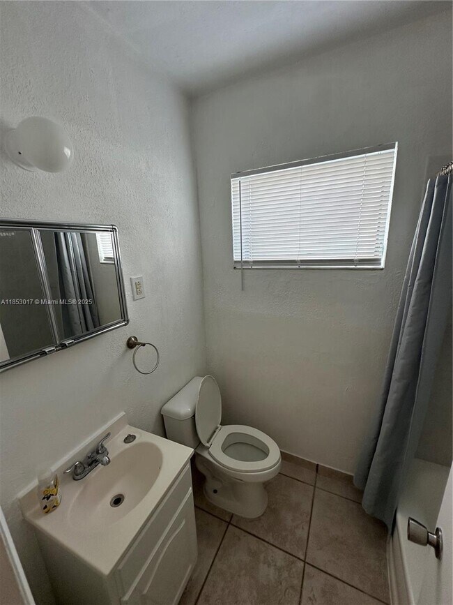 Foto del edificio - 350 75th St