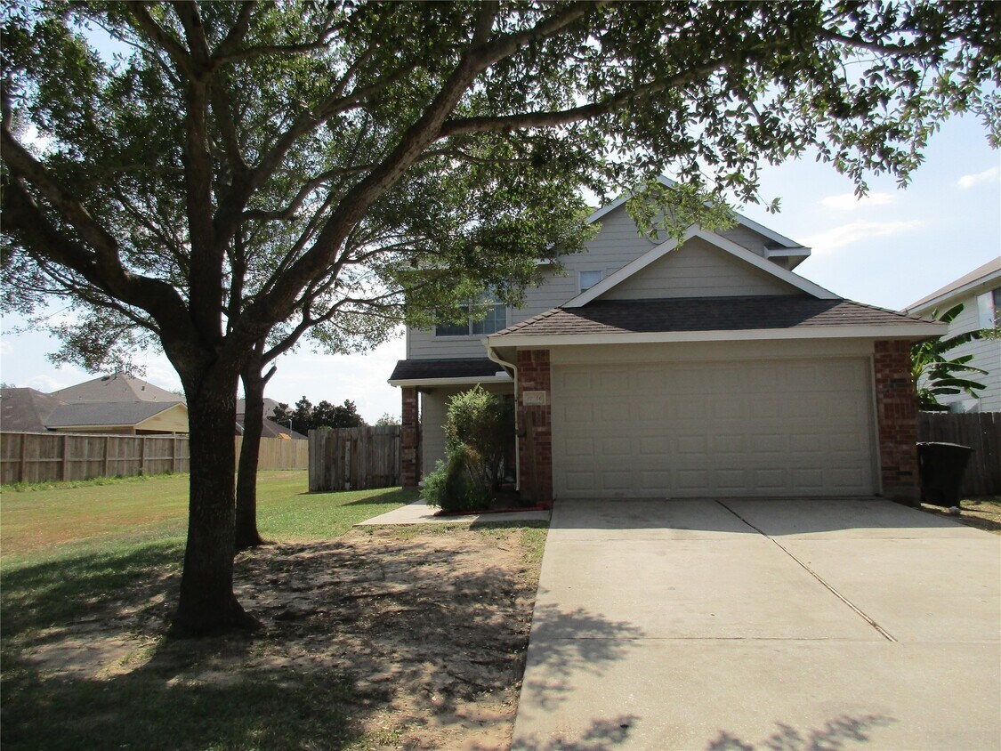 Foto principal - 12846 Colony Heath Ln