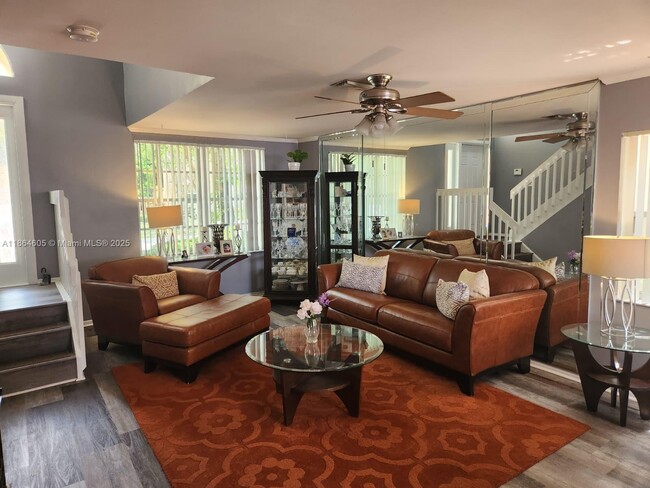 Foto del edificio - 10670 NW 12th Dr