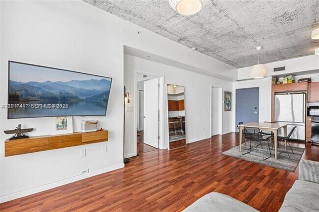 Foto del edificio - 3470 E Coast Ave