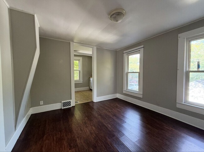Photo - Upstairs 2 Bedroom 1 Bath Townhome