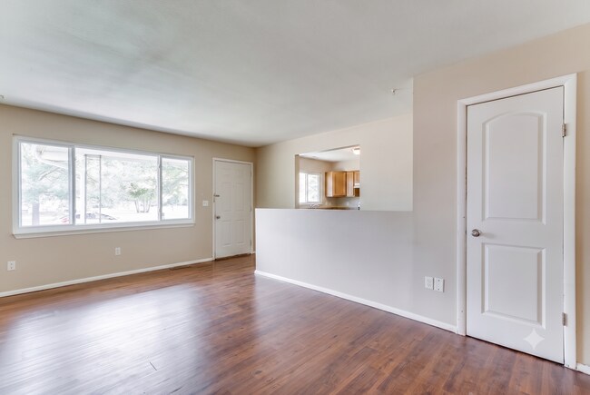 Foto del edificio - 3 Bedroom, 2 Bathroom!