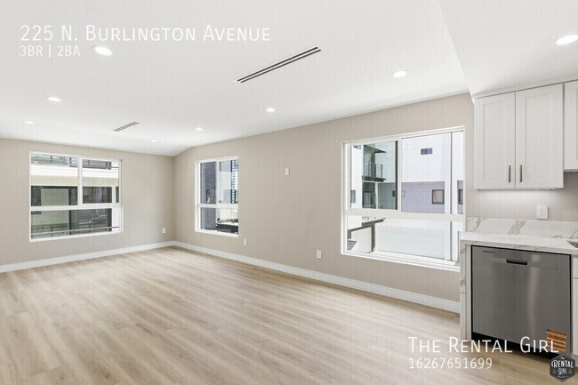 Foto del edificio - 225 N Burlington Ave