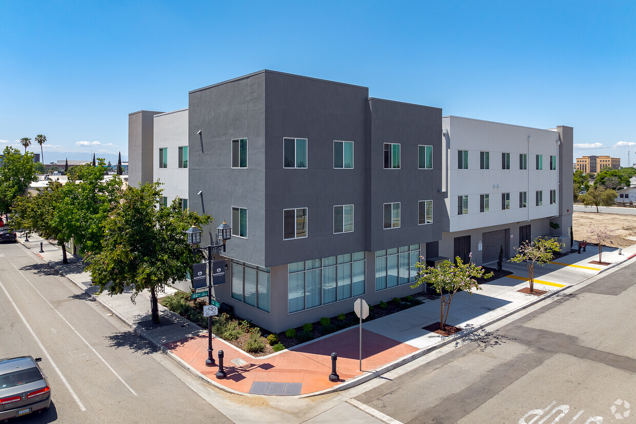 Primary Photo - 22nd Street Lofts