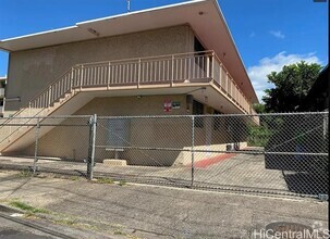 Building Photo - 94-327-327 Pupuole St