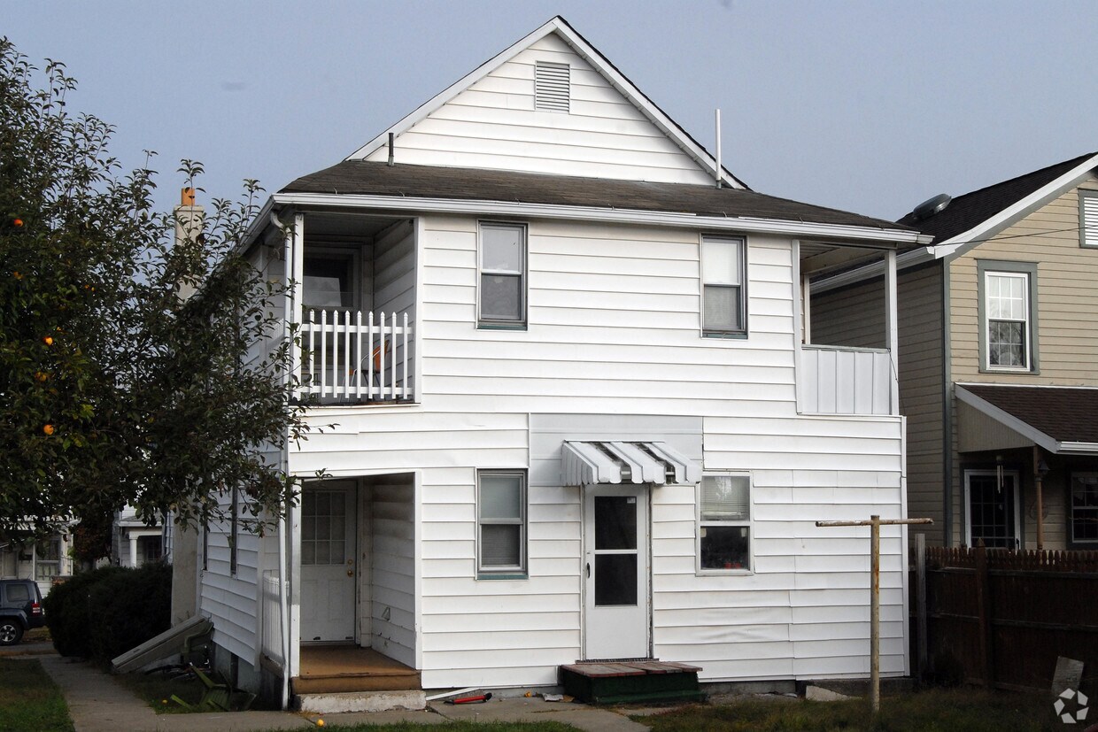 Foto del edificio - 169-171 E Ridge St