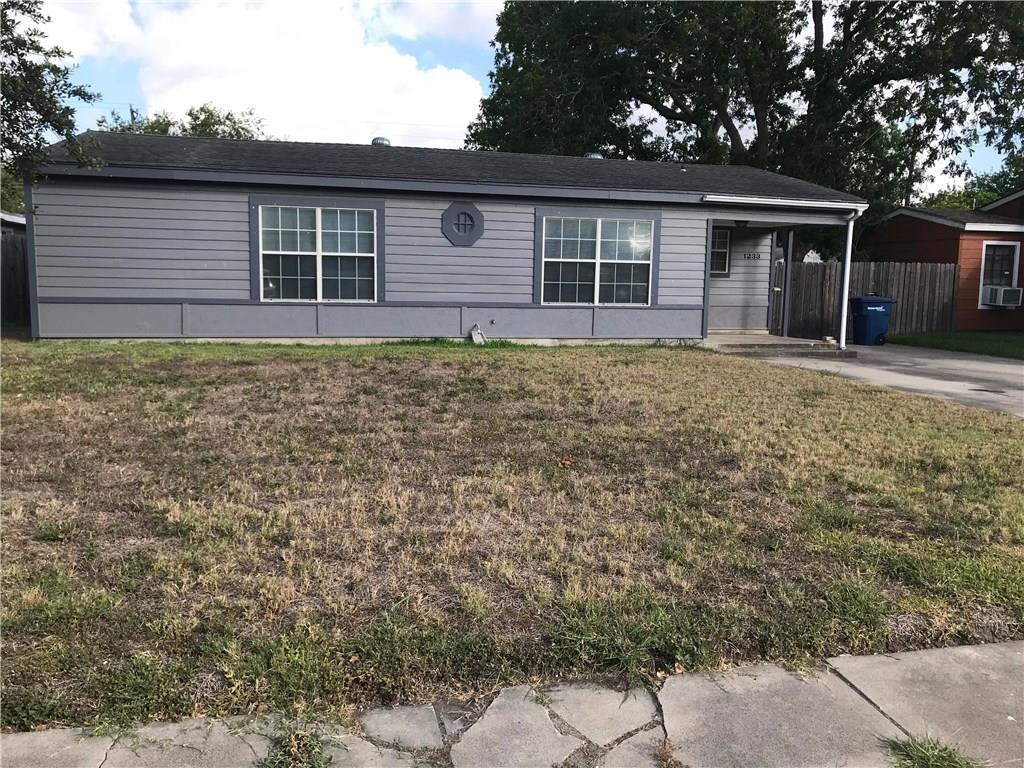 Primary Photo - 1233 Cambridge Dr
