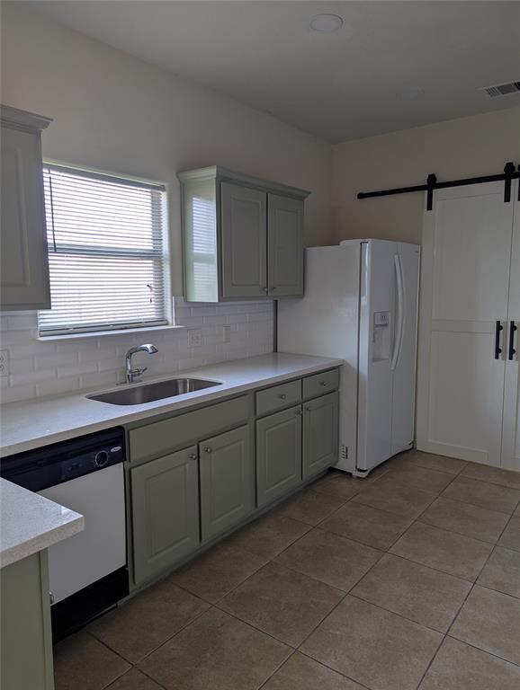 Foto del edificio - 3919 Hollow Cove Ln