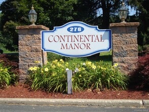 Building Photo - 276 Temple Hill Rd