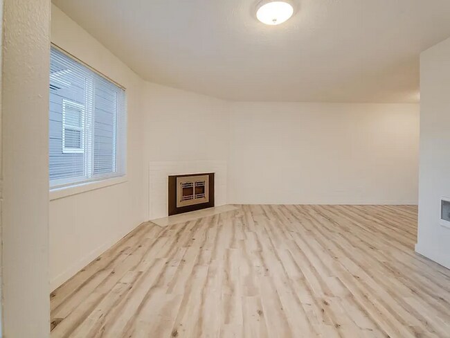 Foto del edificio - 4801-13 NE Killingsworth