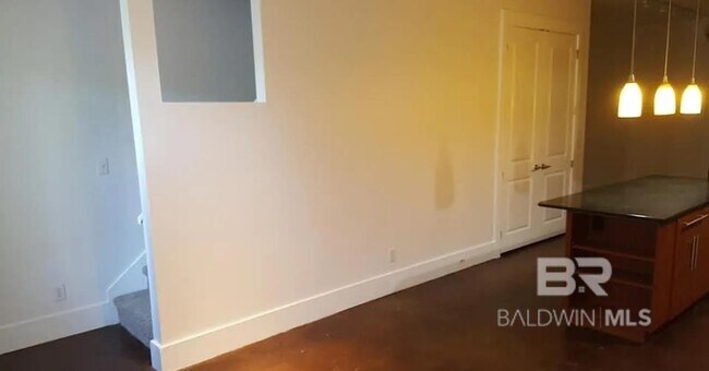 Building Photo - 109 Cody Ln