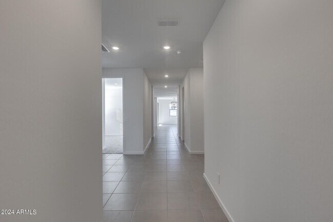 Building Photo - 22914 N 126th Ln