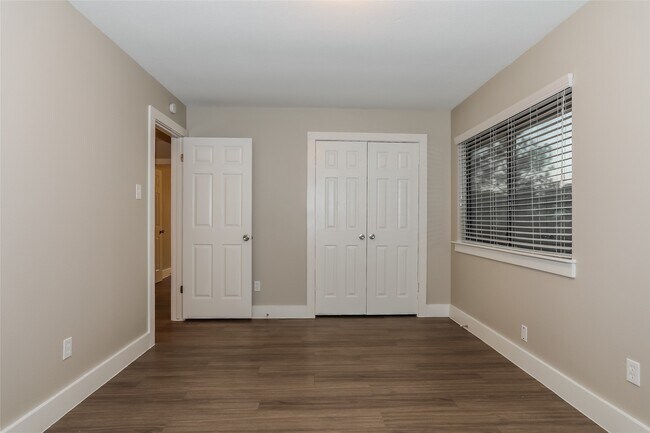 Foto del edificio - 15518 4 Leaf Dr