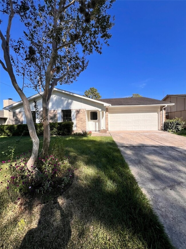Foto del edificio - 3211 Meadowview Dr