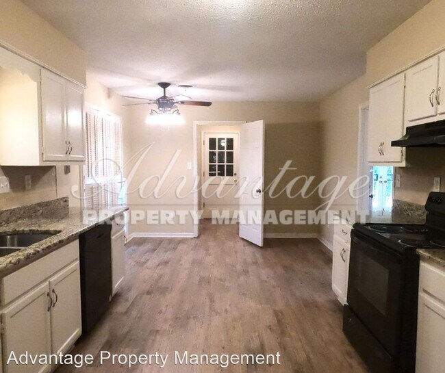 Foto del edificio - 3 br, 2 bath House - 3040 Gramercy Cv.