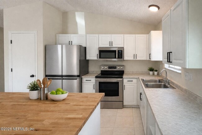 Foto del edificio - 2897 10th St