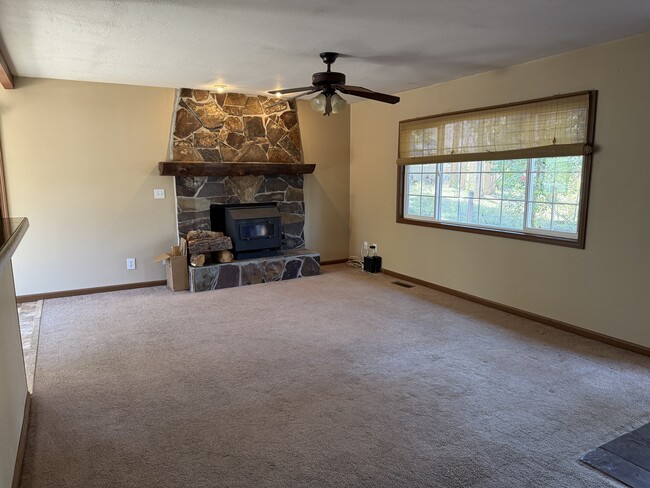 Foto del edificio - 1623 Arrowhead Ave