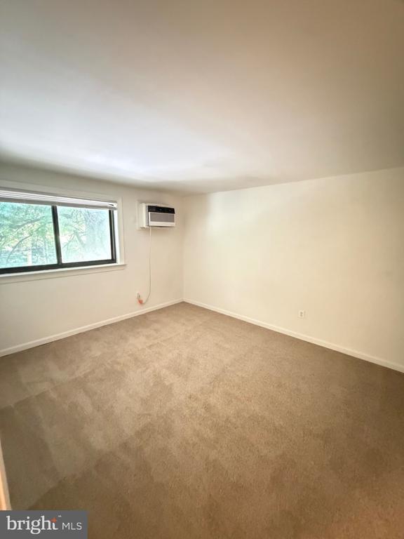 Foto del edificio - 3107 Naylor Rd SE