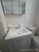 Building Photo - 16 Sherwood Ave