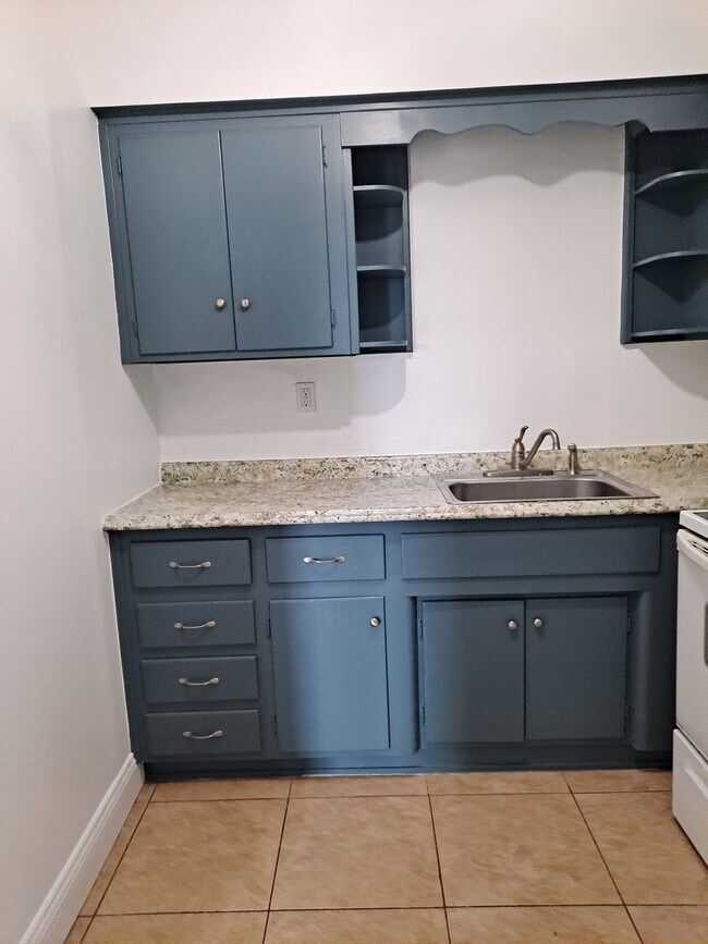 Foto del edificio - 7921 NW 13th St