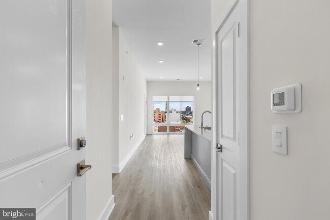 Foto del edificio - 1148 N 2nd St