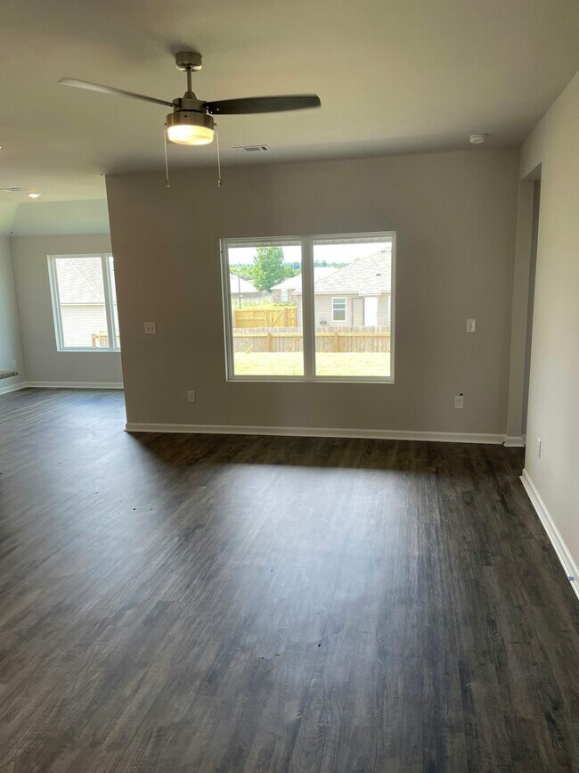 Foto del edificio - 2381 Bobwhite Dr