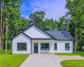 Building Photo - 1874 Rolling Hills Dr