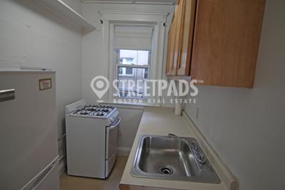 Building Photo - 1 bedroom in Boston MA 02215