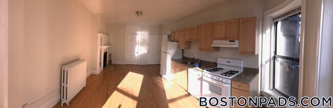 Building Photo - 43 Bay State Rd