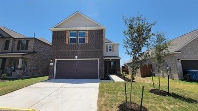 Building Photo - 4040 Terracina Dr