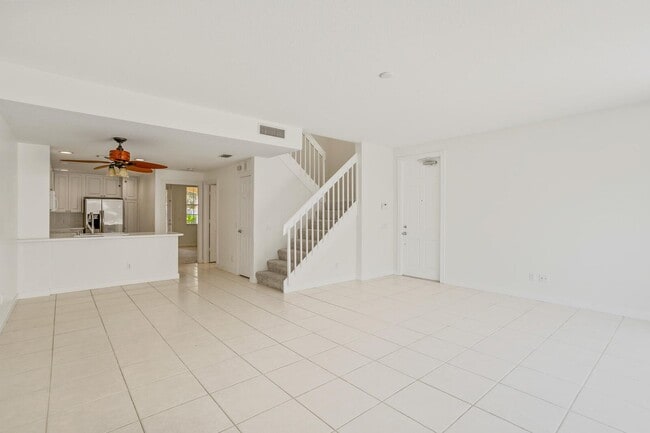 Building Photo - 1641 Jeaga Dr