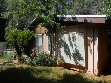 Primary Photo - 10648 Oak St