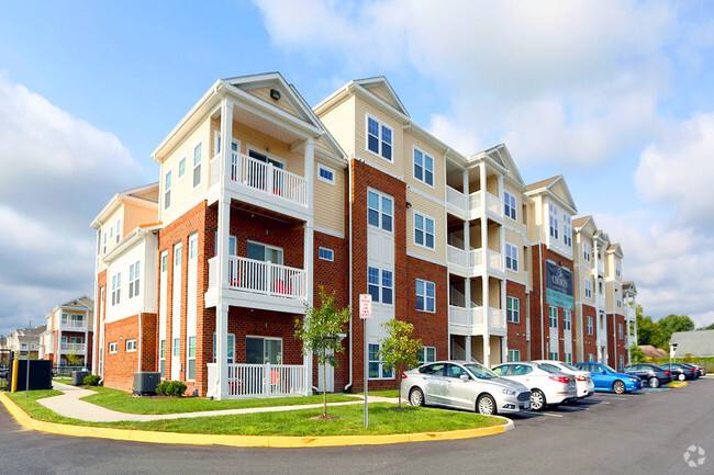 The Choices at Holland Windsor Apartments - Virginia Beach, VA ...