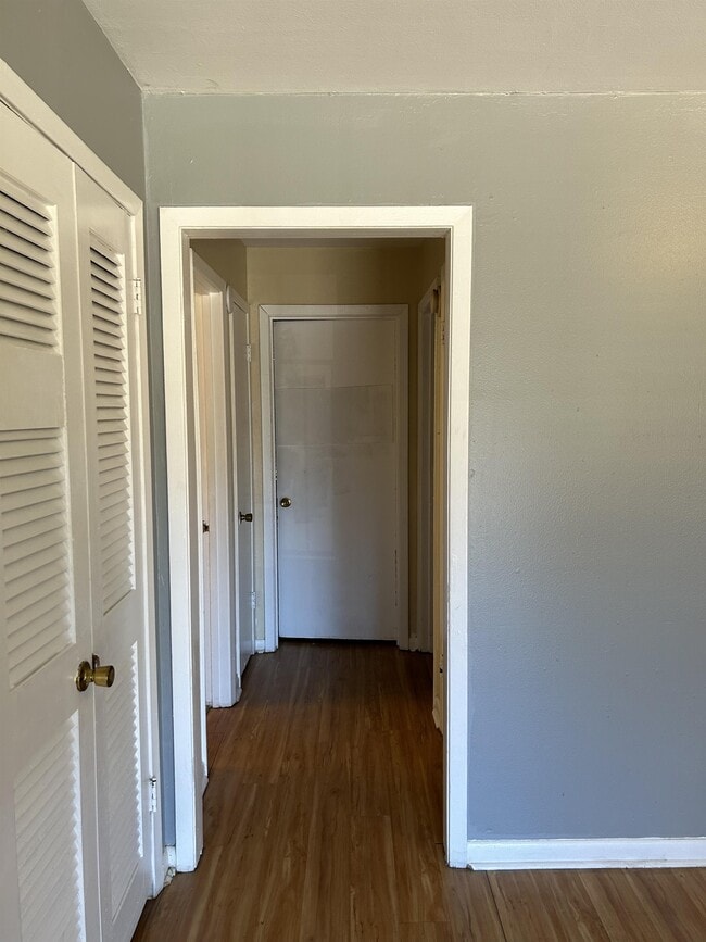 Building Photo - 280 Central Ave