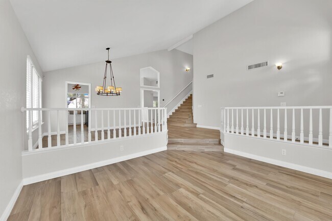 Building Photo - 8112 Tropic Isle Cir