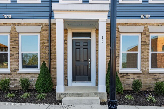 Foto del edificio - 18 Driftwood Circle