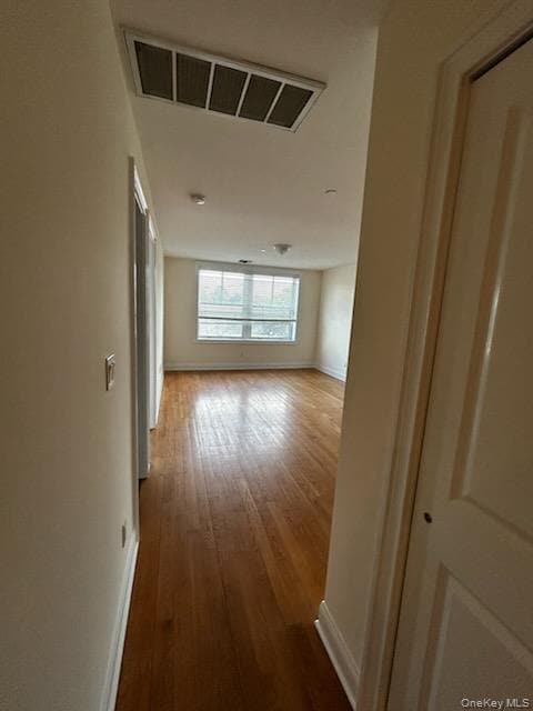 Building Photo - 131-7 E Main St