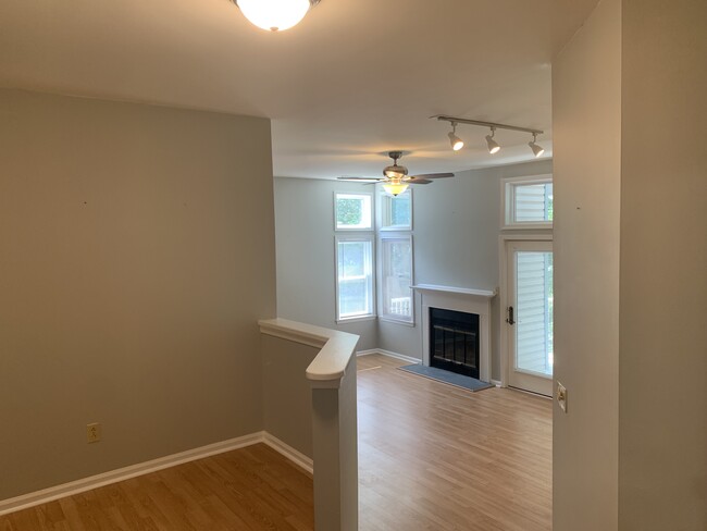 Front Door to Living Room - 4105 Birch Cir